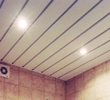 Пластиковый потолок в ванной комнате