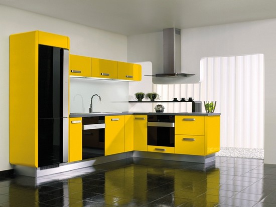 Оформление кухни в желтом и сером цветах
